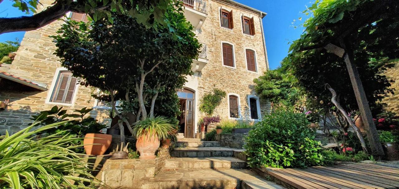 Guesthouse Parthenón エクステリア 写真